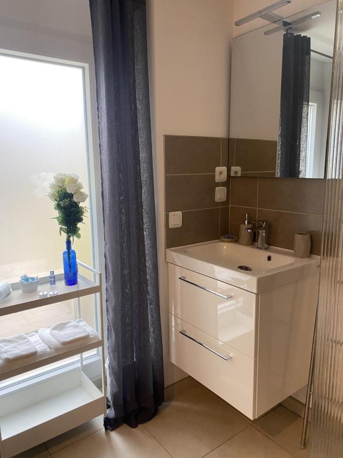 La Suite De Charme Du Mas De La Fontaine De Jonquier Avec Spa Privatif Séguret Exteriör bild
