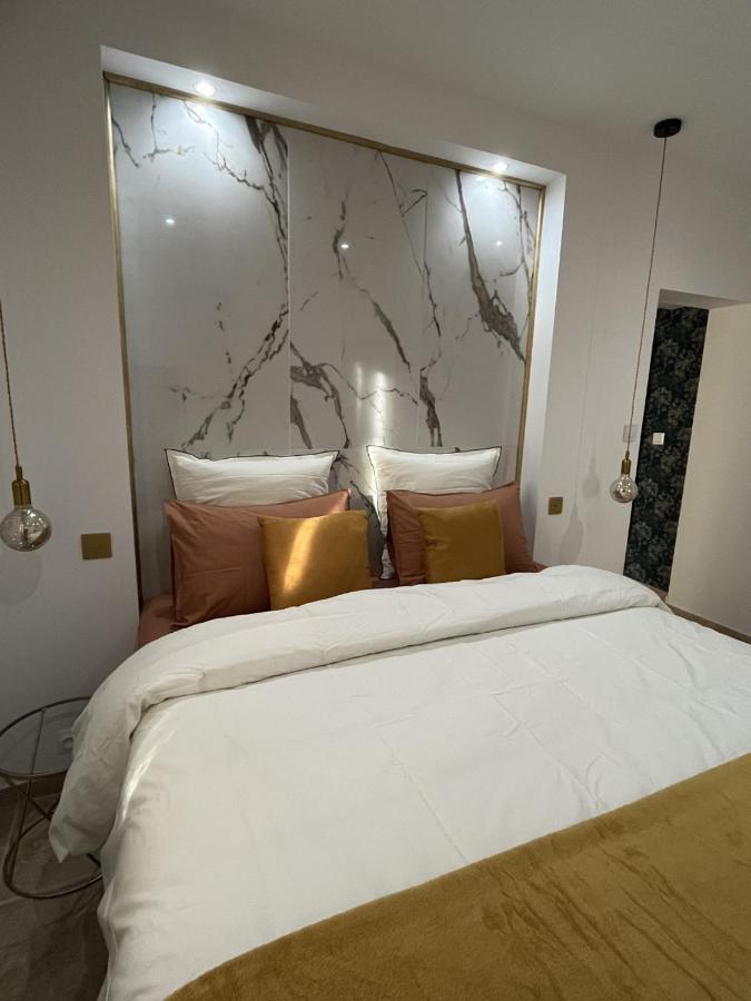 La Suite De Charme Du Mas De La Fontaine De Jonquier Avec Spa Privatif Séguret Exteriör bild